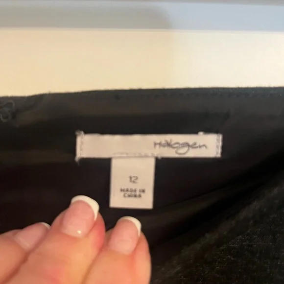 Levi's Women's High Rise Black Jeans - Picture 8 of 8